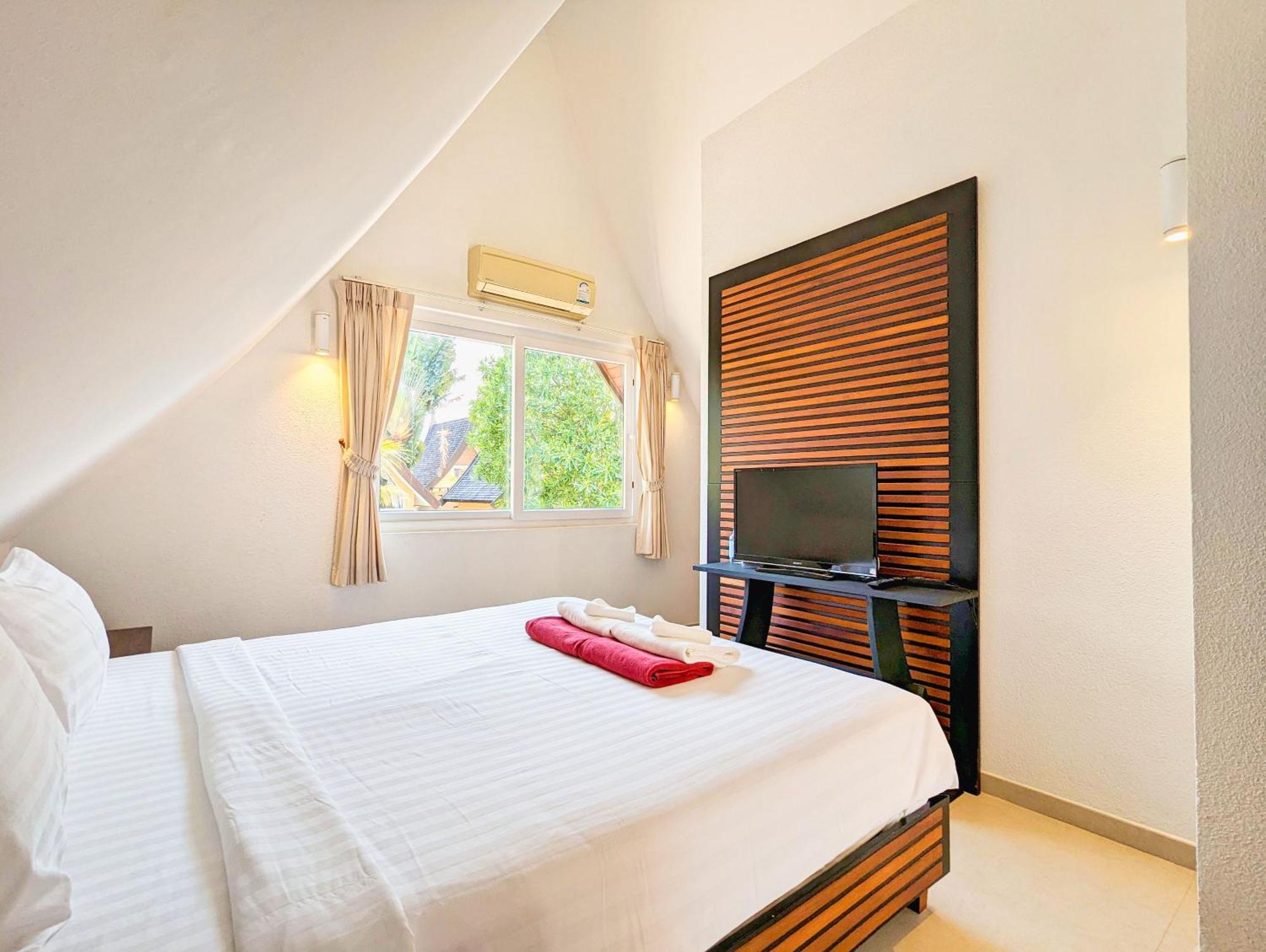 Half Moon Beach Villa - By Kohchangvillas Koh Chang Exterior photo