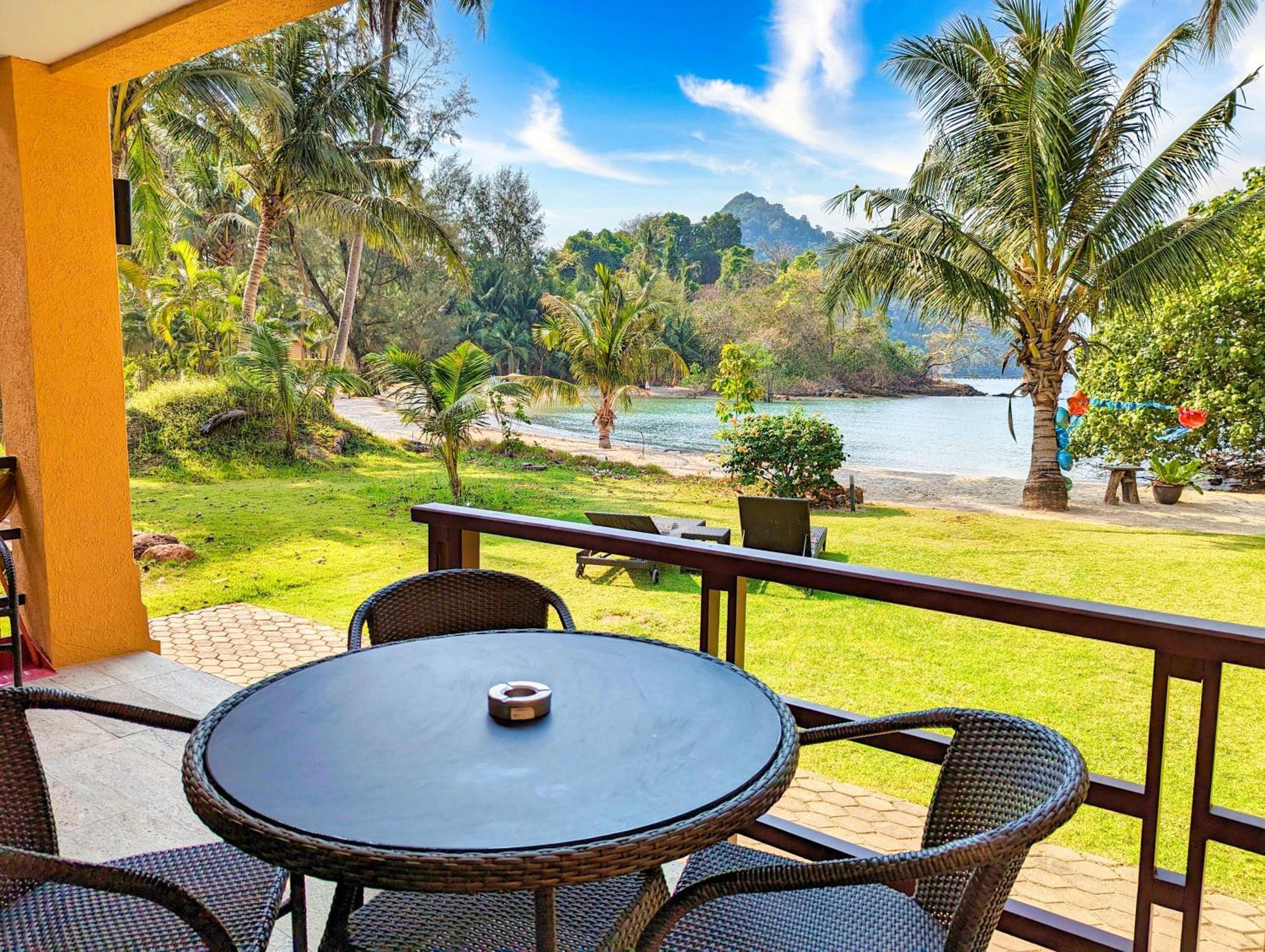 Half Moon Beach Villa - By Kohchangvillas Koh Chang Exterior photo